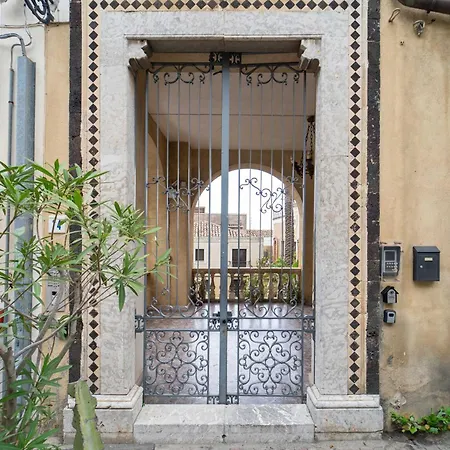 Casa Majorana - Vista Mare In Centro *