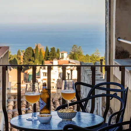 Casa Majorana - Vista Mare In Centro